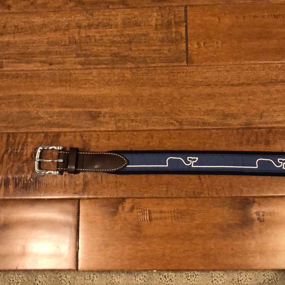 Vineyard Vines Belt size 30. Brand New w/o tags.